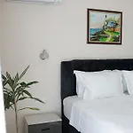 Todorovi 3 아파트 *
